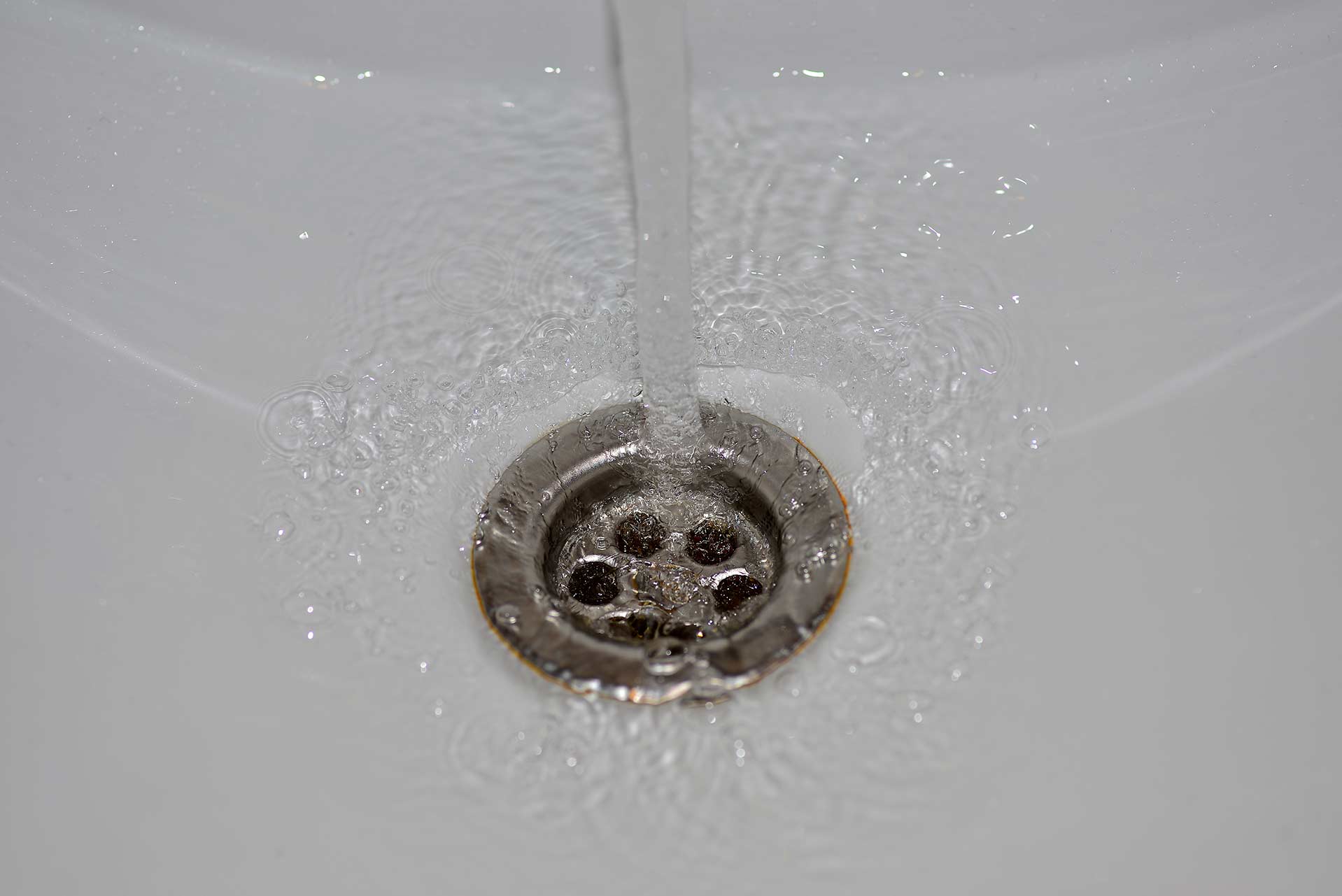 A2B Drains provides services to unblock blocked sinks and drains for properties in Shepshed.